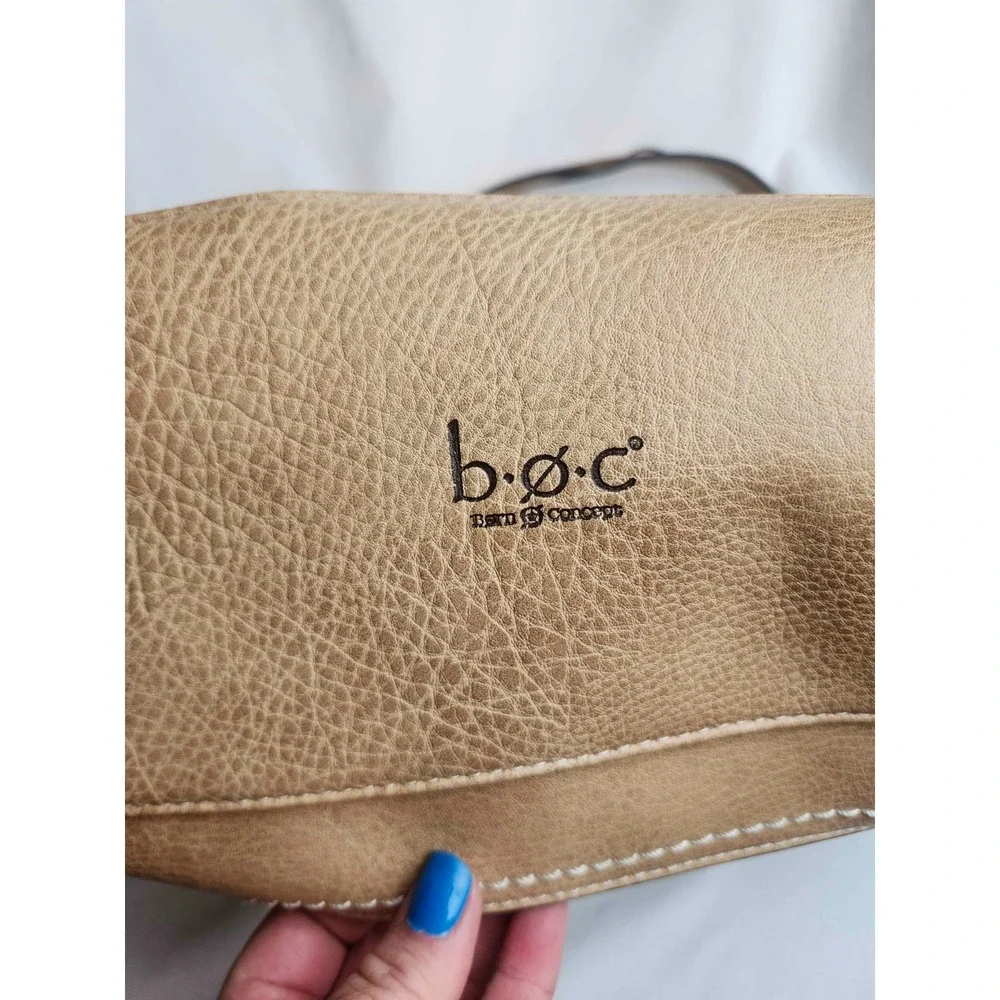 b.o.c. Born Concept Hobo Shoulder Bag Tan Cream Faux Leather Purse Boho Neutral